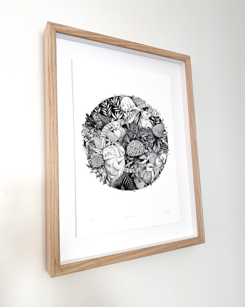 Float Frame | CUSTOM FRAMING